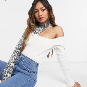 River Island snakeprint asymmetric cutout top in cream Size 4